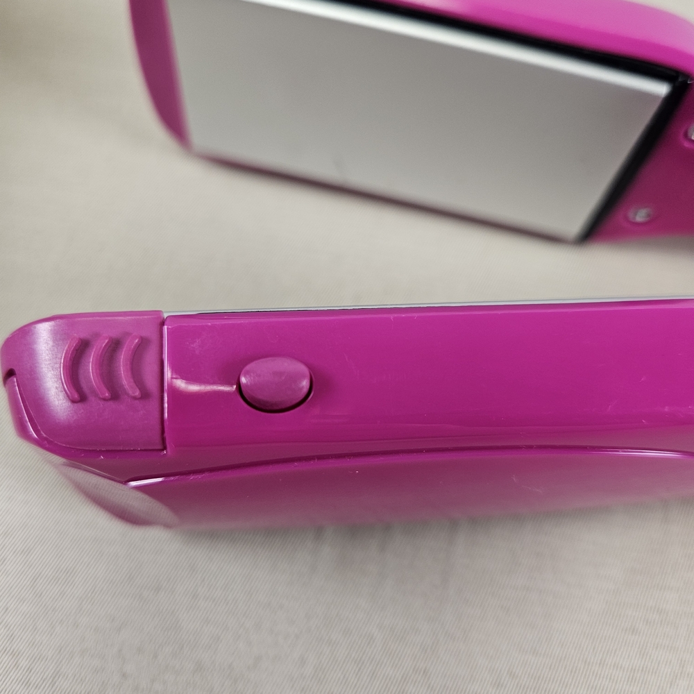 Conair Pink Hair Straightener - Picture 5 of 9